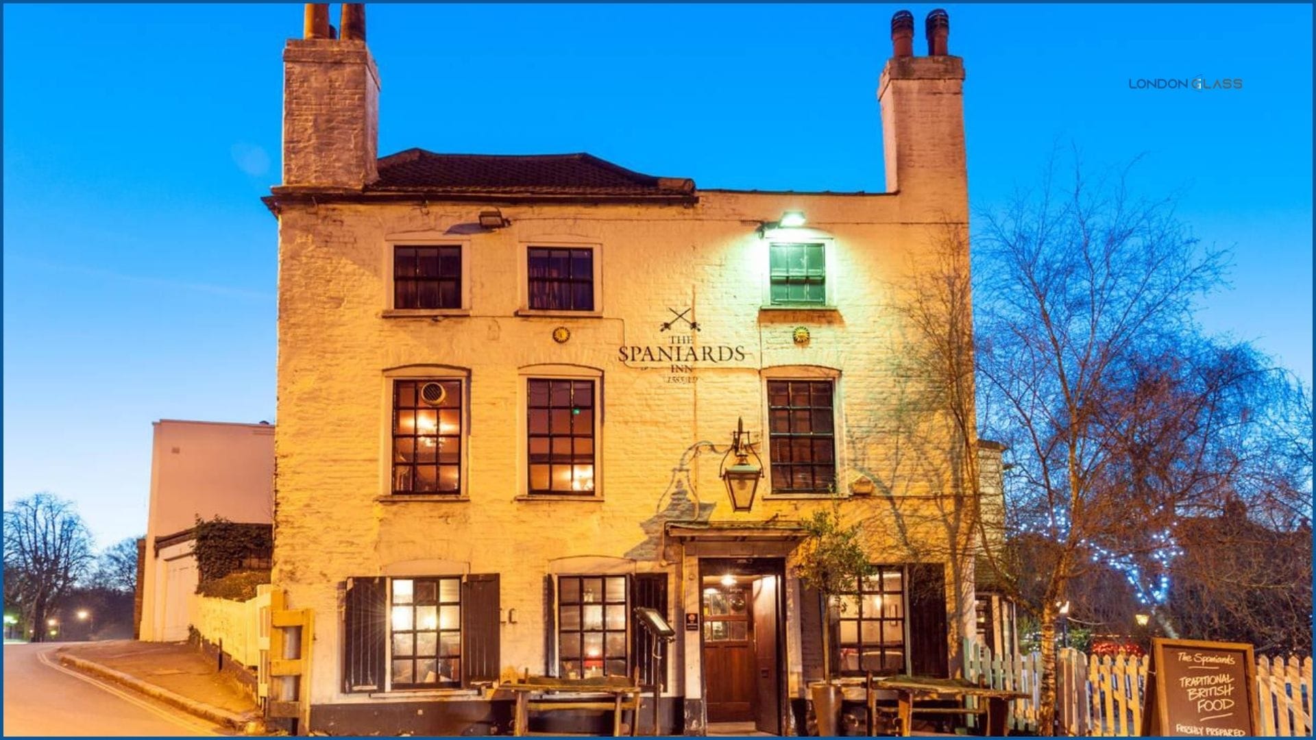 The Spaniards Inn at sunset in Camden