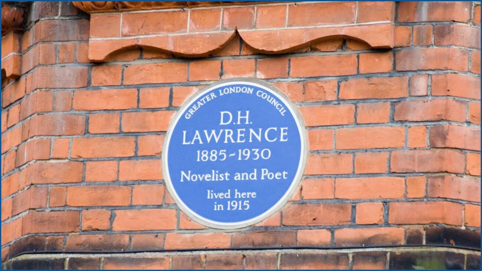 Blue Plaque for D.H. Lawrence in Hampstead